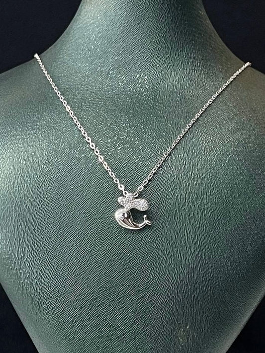 Mira Necklace
