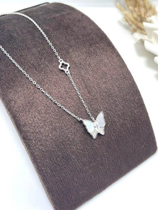 Eternelle Necklace