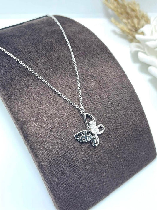 Elara Necklace