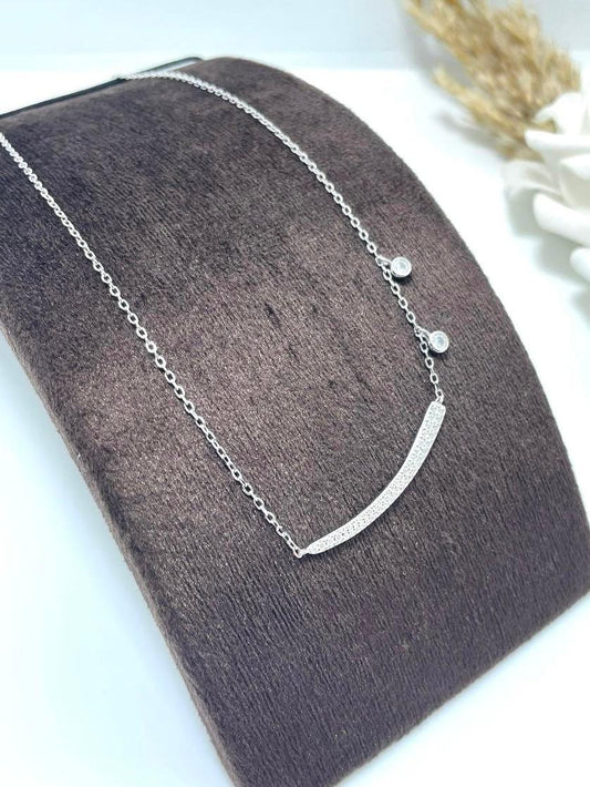 Amoura Necklace